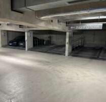 DUPLEX Tiefgaragenstellplatz im Zentrum von Schorndorf