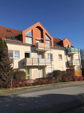 Foto - Renovierte 2 Raum EG Wohnung mit neuer Einbauküche und Terrasse
