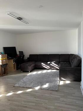 Foto - Nur mit WBS! Helle 2,5-Zimmer-Dachgeschosswohnung