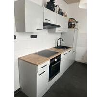 Helle möbilierte 2 Zimmer Wohnung in der Celler Straße - Braunschweig Lehndorf-Watenbüttel