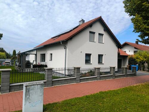 Foto - Haus zu vermieten - 1.400,00&nbsp;EUR Kaltmiete, ca.&nbsp; 188,00&nbsp;m&sup2;