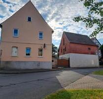 Haus mit viel Potential,, Wohnen und Arbeiten in einen Möklich - Wallhausen