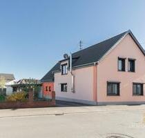 Modernisiertes EFH mit 1211 m² Grundstück, Sauna, PV & Grundstück - Bruchmühlbach-Miesau
