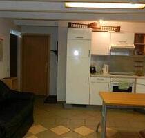 Möbelierte Souterrain 1,5R Wohnung Grenze Mahlsdorf Süd - Berlin Treptow-Köpenick