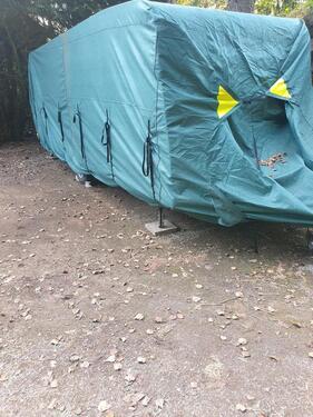 Foto - Wohnwagenstellplatz, Stellplätze für alle Hänger