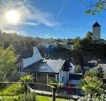 Burgblick + Glaspavillon | Kernsaniertes 2FH in WI-Sonnenberg - Wiesbaden Nordost