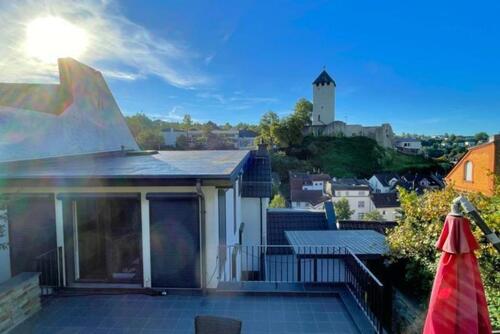 Foto - 7 Zimmer Mehrfamilienhaus, Wohnhaus in Wiesbaden