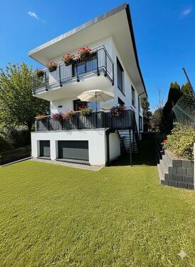 Foto - Moderne 3,5 Zimmerwohnung mit Terrasse & Garten in KFw40+ Neubau