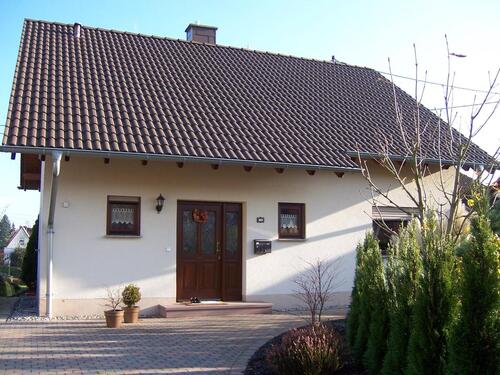 Foto - Einfamilienhaus (Keine Makleranfragen!)