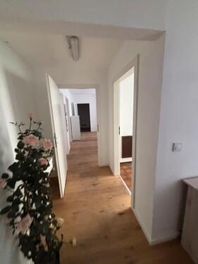 Foto - Büroräume mit Lager - 650,00&nbsp;EUR Kaltmiete, ca.&nbsp; 116,60&nbsp;m&sup2;