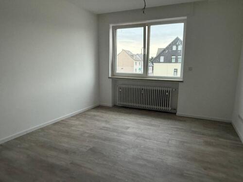 Foto - Helle & moderne Bürofläche nahe Zentrum *renoviert*