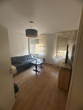 Foto - Vollmöblierte, zwei Zimmerwohnung in Herzen von Kaiserslautern