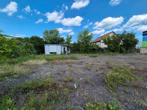Foto - Gewerbegrundstück, Autoplatz, Autohändler, Stellplatz