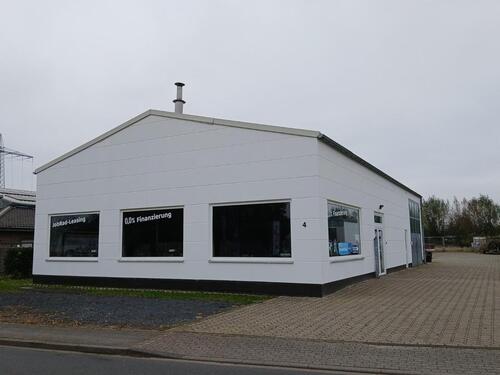 Foto - Ladenlokal mit Werkstatt u. 2500 qm Freifläche