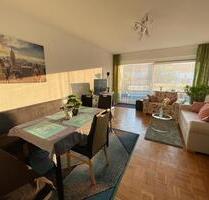 Ulm,3 Zimmer, Balkon, zentral, ruhig, renoviert und neu möbliert,