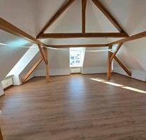 2-Zimmer-Loftwohnung mit Holzbalken - Hirschau