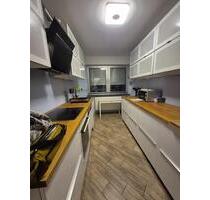 Möblierte 2-Zi-Wgh im 2.OG mit Balkon und EBK - Karlsruhe Beiertheim-Bulach