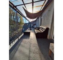 4-Zimmer Mietwohnung mit beeindruckendem Balkon in Idar-Oberstein