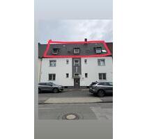 Dachgeschosswohnung hell und gemütlich zu vermieten - Gelsenkirchen Gelsenkirchen-Mitte