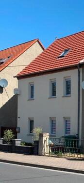 Foto - Einfamilienhaus (Doppelhaushälfte)