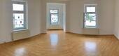 Foto - 6 Raum Wohnung, 2 Bäder, auch in 2 WE 2 & 3 Raum mit 2 Küchen mgl