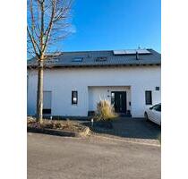 Einfamilienhaus in ruhiger Ortsrandlage - Beltheim