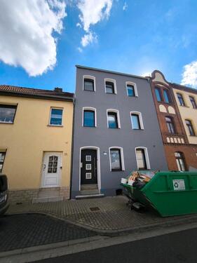Foto - Modernisiertes Reihenhaus mit flexibler Raumaufteilung&Nutzung