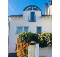 Schönes, ruhig gelegenes Reihenhaus in Weinstadt