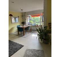 Wohnung zu verkaufen in der 2 Etage ohne Aufzug. - Bonn Hardtberg