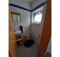 Etagenwohnung EG, OG und DG in ruhiger Lage zur Miete - Berching