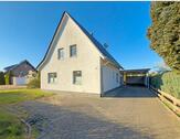 Foto - Großzügiges Einfamilienhaus mit Garten zu vermieten.