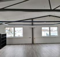 Geräumiges Büro - 950,00&nbsp;EUR Kaltmiete, ca.&nbsp; 114,00&nbsp;m&sup2; in Grevenbroich (PLZ: 41516) Hemmerden
