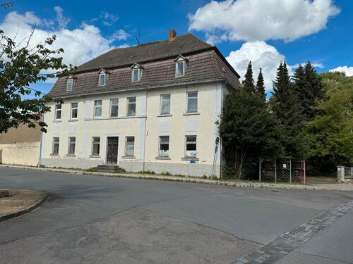 Foto - Denkmalgeschütztes Herrenhaus - 74.000,00&nbsp;EUR Kaufpreis, ca.&nbsp; 300,00&nbsp;m&sup2;