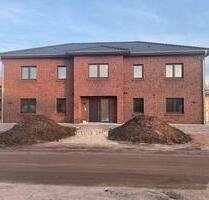 Neubau OG Wohnung - 810,00&nbsp;EUR Kaltmiete, ca.&nbsp; 81,00&nbsp;m&sup2; in Bösel (PLZ: 26219)