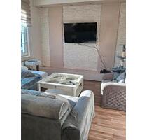 Mietwohnung im 2. OG - 1.350,00&nbsp;EUR Kaltmiete, ca.&nbsp; 100,00&nbsp;m&sup2; in Delmenhorst (PLZ: 27749)