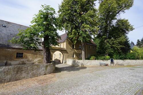 Foto - Kulturdenkmal - Historischer Dreiseithof bei Kamenz