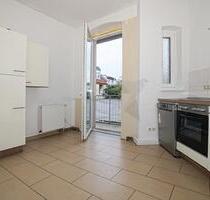 Stilvolle 3-Raum-Wohnung mit Balkon und Einbauküche - Zwickau