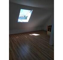 Dachgeschoss Wohnung zu vermieten - Siegen Weidenau