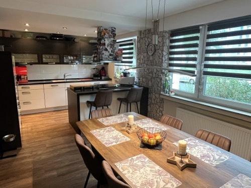 Foto - 5 Zimmer Etagenwohnung zur Miete in Düsseldorf