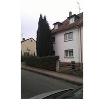 2-Zimmer-Dachgeschosswohnung - 1.250,00&nbsp;EUR Kaltmiete, ca.&nbsp; 62,00&nbsp;m&sup2; in Frankfurt am Main (PLZ: 60439) Nord-West