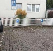 Außenstellplatz zu vermieten in Hannover Vinnhorst ruhige Seitenstraße direkt in Kanalnähe