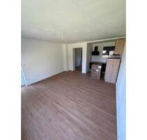 Frisch kernsarnierte 2-Zimmer-Wohnung - Altötting