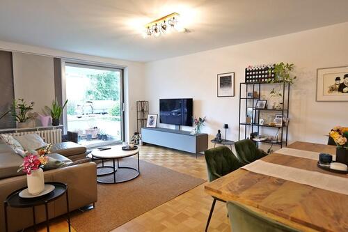 Foto - 3-Zimmerwohnung mit eigenen Garten in Lövenich!