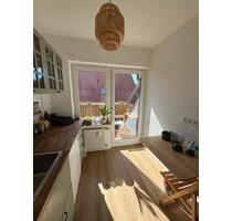 Schöne, helle Wohnung mit neuer Einbauküche und Balkon in Geismar - Göttingen Oststadt