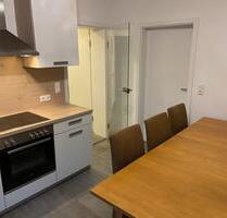 WG Zimmer in Neutraubling, gerne Rumänische Leute m fester Arbeit