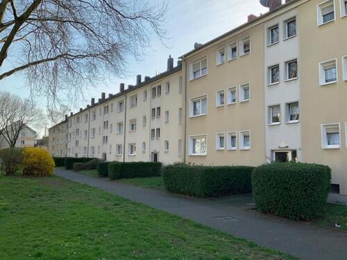 Foto - Mitten im Leben statt nur dabei schöne 2-Zimmer-Wohnung in Duisburg Wanheimerort