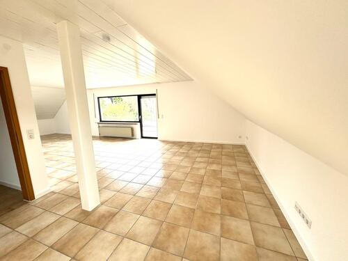 Foto - Lichtdurchflutete Dachgeschosswohnung in guter Lage ✨