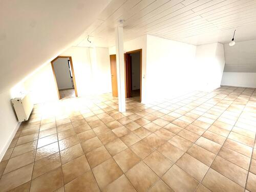 Foto - 2 Zimmer Dachgeschoßwohnung zur Miete in Langenhahn
