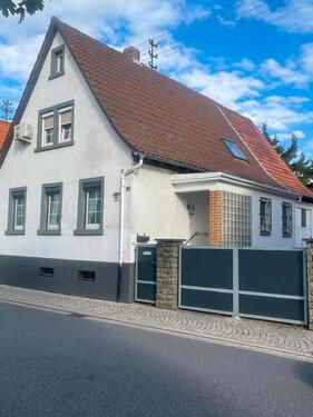 Foto - Einfamilienhaus mit Scheune und großem Garten in bester Lage