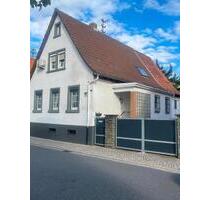 Einfamilienhaus mit Scheune und großem Garten in bester Lage - Leimen
